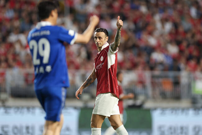 韩足晚报（26.4.20）——致敬青春！水原曼联传奇对抗赛圆满结束